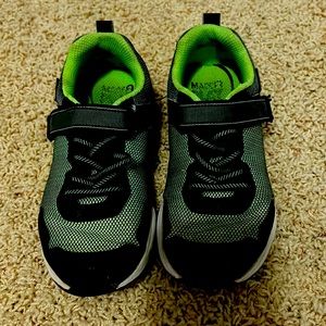 Stride rite light up shoes size 12 boys